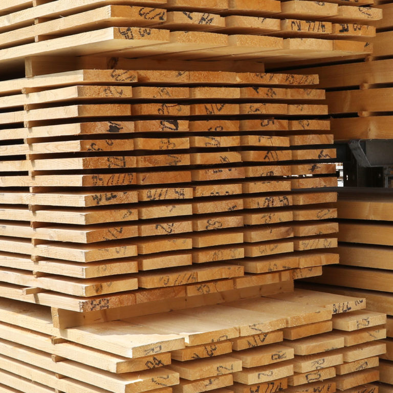 Sägewerk Carl Alpmann GmbH Bauholz • Kantholz • Bohlen • Bretter